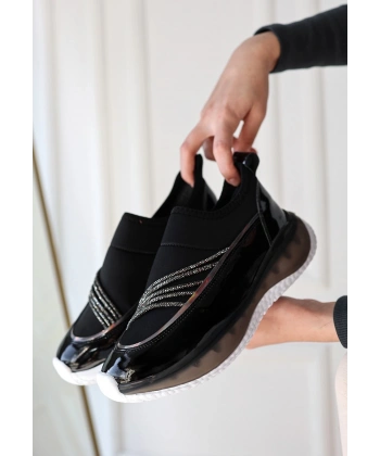 BİÇOMİ Keita Siyah Rugan Streç Detaylı Spor Ayakkabı