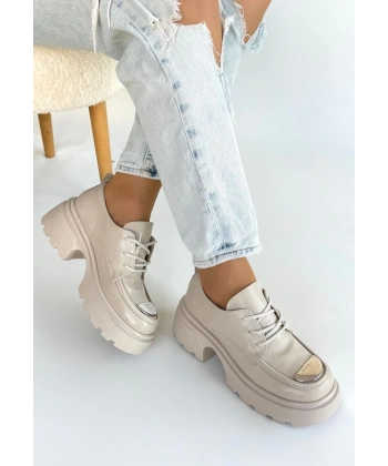 BİÇOMİ Kiya Bej Rugan Dolgu Topuk Oxford Ayakkabı