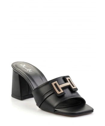 BİÇOMİ Leyya Siyah Cilt Topuklu Ayakkabı