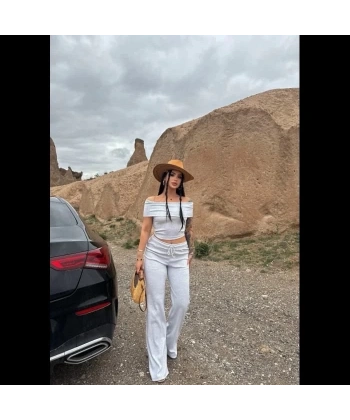 BİÇOMİ Madonna yaka bol paça pantolonlu takım