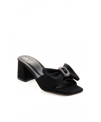 BİÇOMİ Niyyar Siyah Cilt Topuklu Terlik