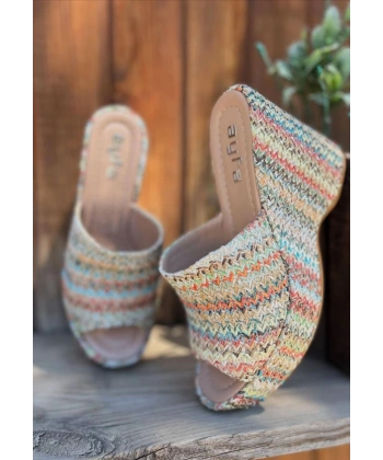 BİÇOMİ Tlay Kilim Desenli Dolgu Topuk Terlik