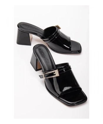 BİÇOMİ Ziva Siyah Rugan Topuklu Terlik