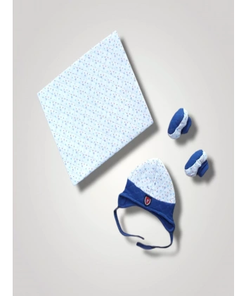 Yenidoğan Baskılı Double Face Şapka Ve Patikli 3lü Bebek Battaniye Takımı Lacivert