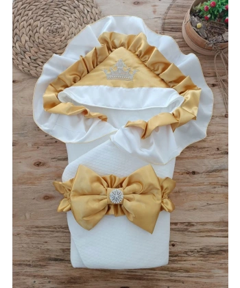 Yenidoğan Mehtap Lüks Kelebek Taç Nakışlı Bebek Battaniyesi Kundak Sarı
