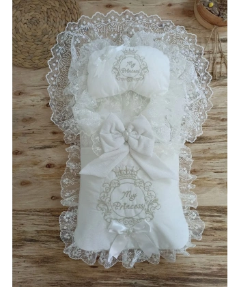 Yenidoğan Nil Taç Nakışlı Hayal Güpürlü Trilüks Kundak Bebek Battaniyesi 3lü Alt Açma Seti Bej