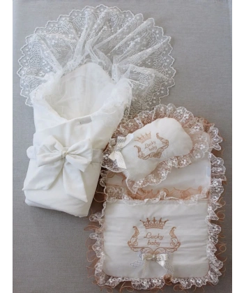 Yenidoğan Nil Taç Nakışlı Kundaklı Trilüks 3lü Alt Açma Seti Bej