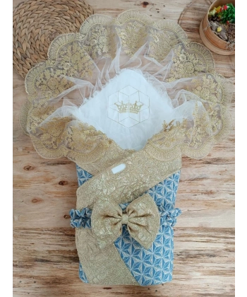 Yenidoğan Piramit Desenli Güpür İşlemeli Bebek Battaniyesi Kundak Gold