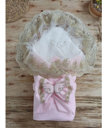 Yenidoğan Soft Kumru Melek Kanat Fiyonklu Gold Çift Dantel Duvaklı Trilüks Kundak Bebek Battaniyesi Pembe