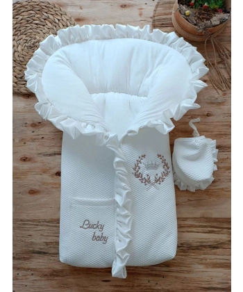 Yenidoğan Ultralüks Fermuarlı Ve Cepli Lucky Baby Nakışlı Bebek Battaniyesi Kundak Ekru