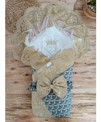 Yenidoğan Ultralüks Piramit Desenli Güpürlü Bebek Battaniyesi Kundak Gold
