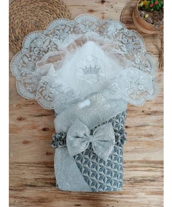 Yenidoğan Ultralüks Piramit Desenli Güpürlü Bebek Battaniyesi Kundak Gümüş