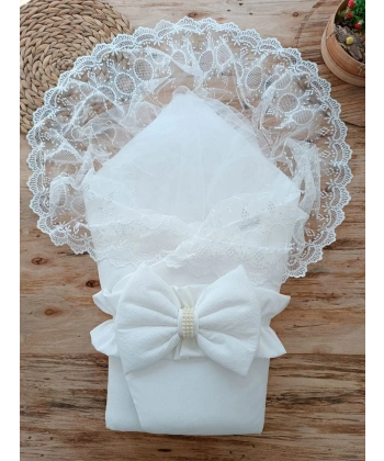 Yenidoğan Yakamoz Kumru Model Dantelli Taşlı Fiyonk Bebek Battaniyesi Kundak Ekru