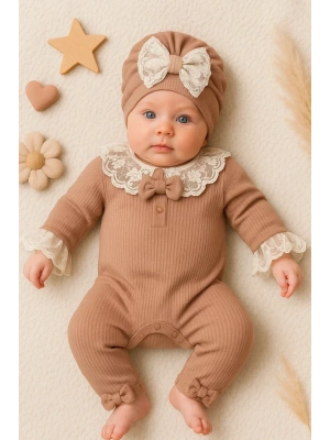 Dantel Yaka Detaylı Şapkalı 2li Kız Bebek Tulum
