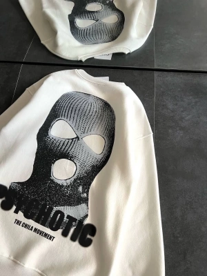 Kışlık Bisiklet Yaka Baskılı SweatShirt - Beyaz -