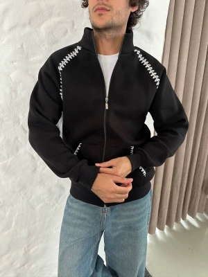 Oversize Dik Yaka Fermuarlı Sweatshirt - Zincir Nakışli Kanguru Cepli - Siyah -
