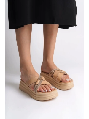 RUBY Düz Topuklu Taşlı Çapraz Şeritli Kalın ve Ortopedik Taban Kadın Terlik  CTT - Ten