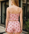 Bicomi Pembe Kiraz Desenli Kurdelalı Askılı Şortlu Pijama Takımı
