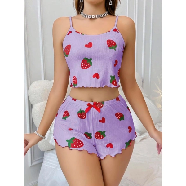 Bicomi Pamuklu Lila Üstüne Çilek Desen Fitilli Askılı Şortlu Pijama Takımı