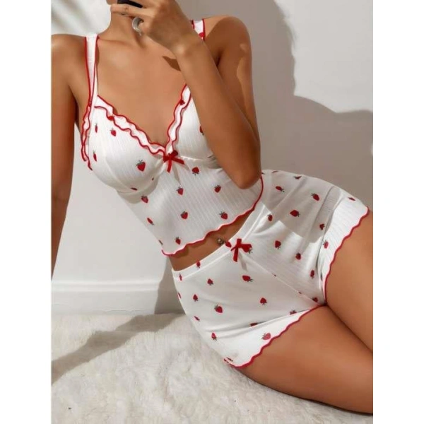 Bicomi Beyaz Üstüne Çilek Desenli Fitilli Askılı Şortlu Pijama Takımı