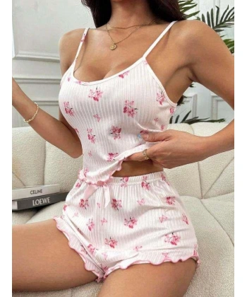 Bicomi Beyaz Üstüne Çiçek Desenli Fitilli Askılı Şortlu Pijama Takımı