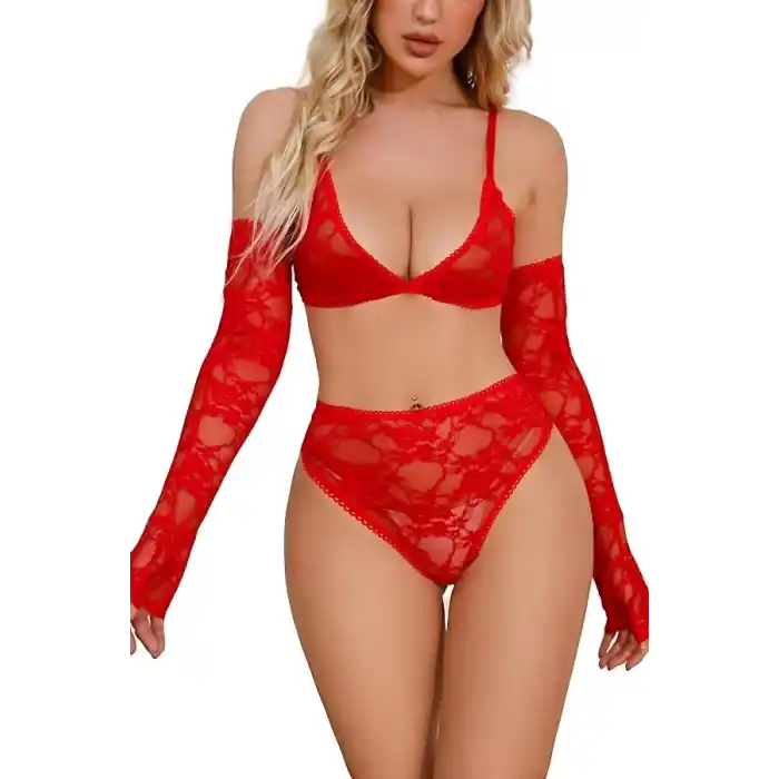 Kırmızı dantelli tanga ve sütyen gecenizi renklendirin