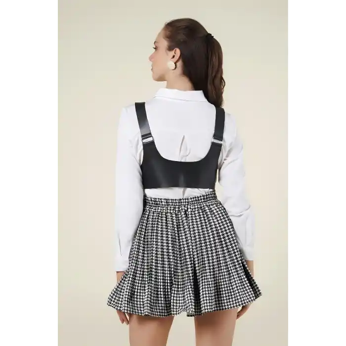 Elbise ve Gömlek Üstü Giyilebilen Deri Aksesuar