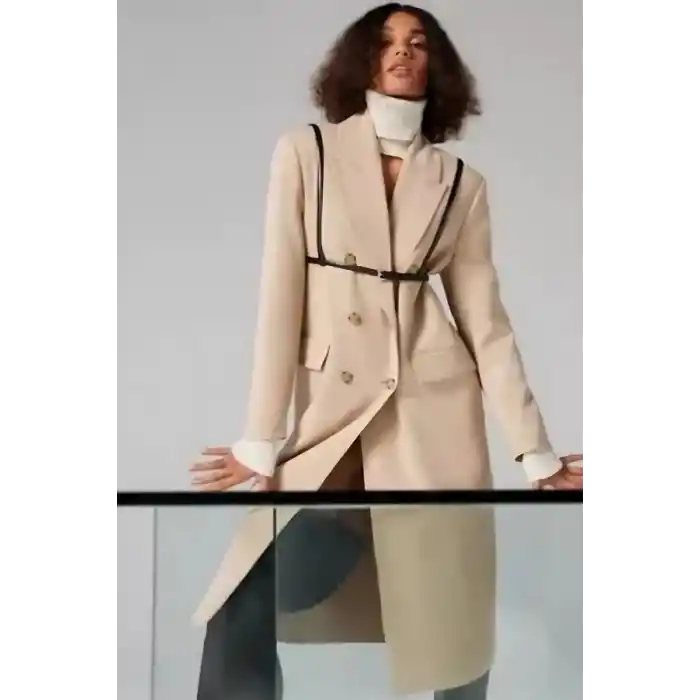 Elbise ve gömlek Üstü Giyilebilen Deri Aksesuar