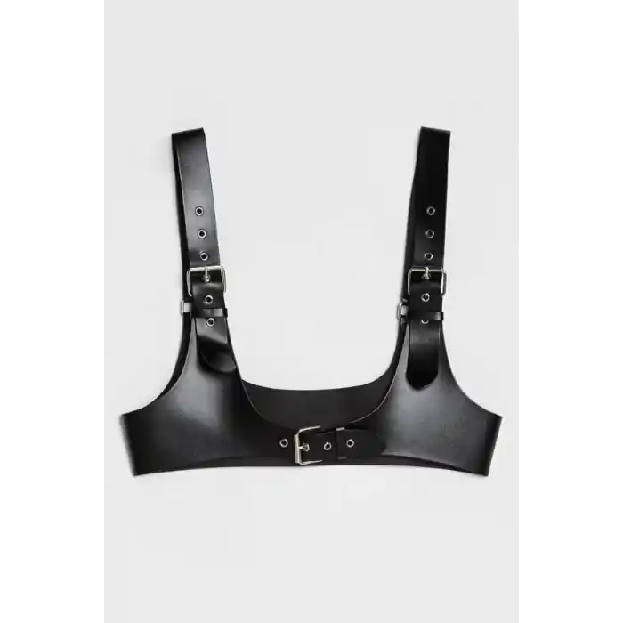 Elbise ve Gömlek Üstü Giyilebilen Deri Aksesuar