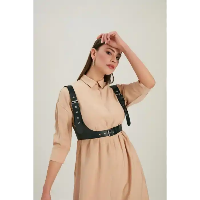 Elbise ve Gömlek Üstü Giyilebilen Deri Aksesuar