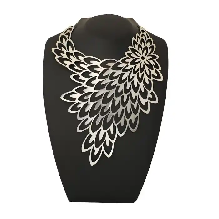 Özel Tasarım Kolye