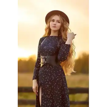 Elbise ve Gömlek Üstü Giyilebilen Deri Aksesuar