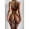 Geceyi ateşe veren deri tanga ve sütyen seti! ? Derin dekolteli, cesur ve seksi!
