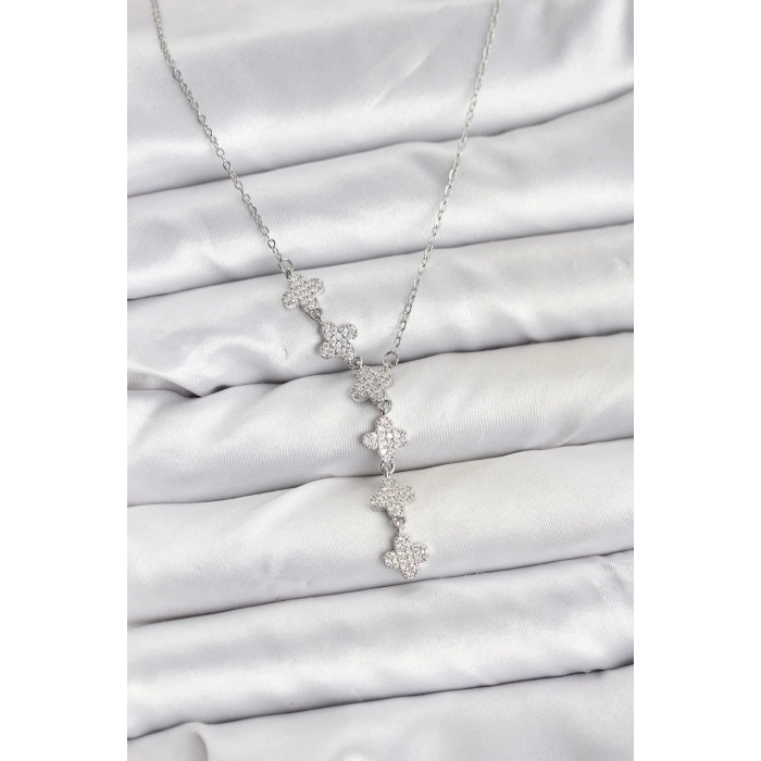 316L Çelik Zincir Gümüş Renk Yonca Model Kadın Kolye