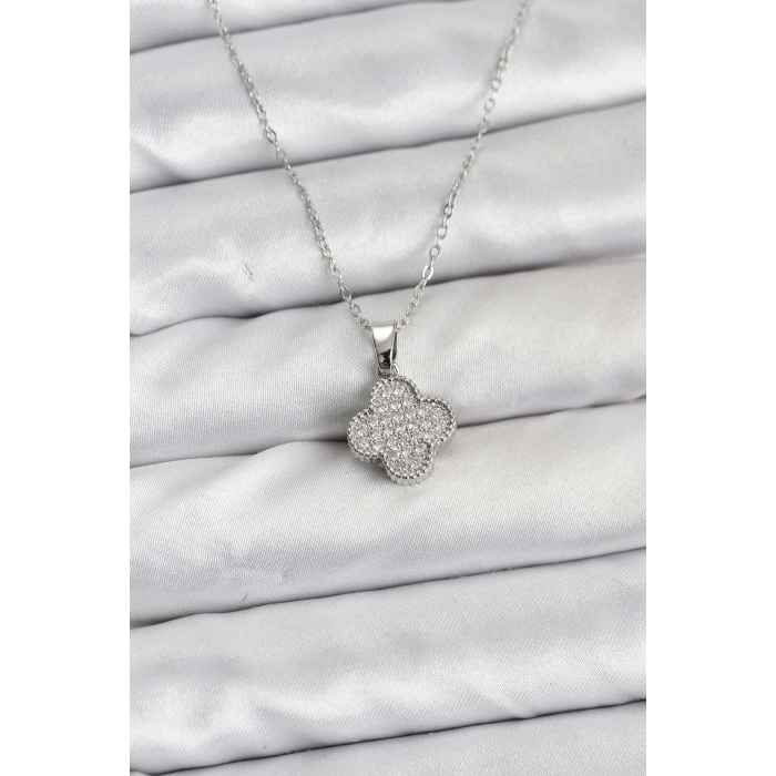 316L Çelik Zincir Gümüş Renk Zirkon Taşlı Yonca Model Kadın Kolye