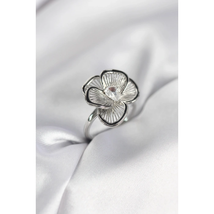 Gümüş Renk Çiçek Model Vintage Kadın Yüzük