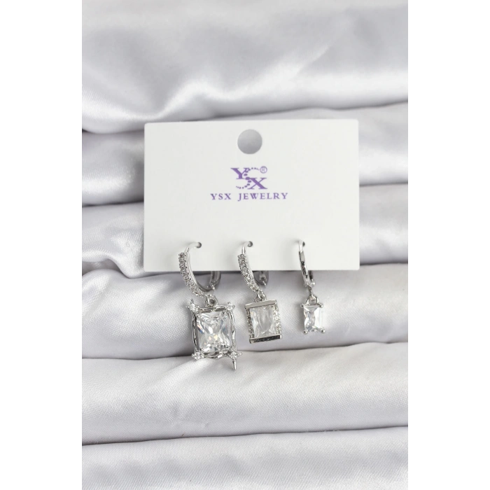 Gümüş Renk Zirkon Taşlı Kadın Küpe