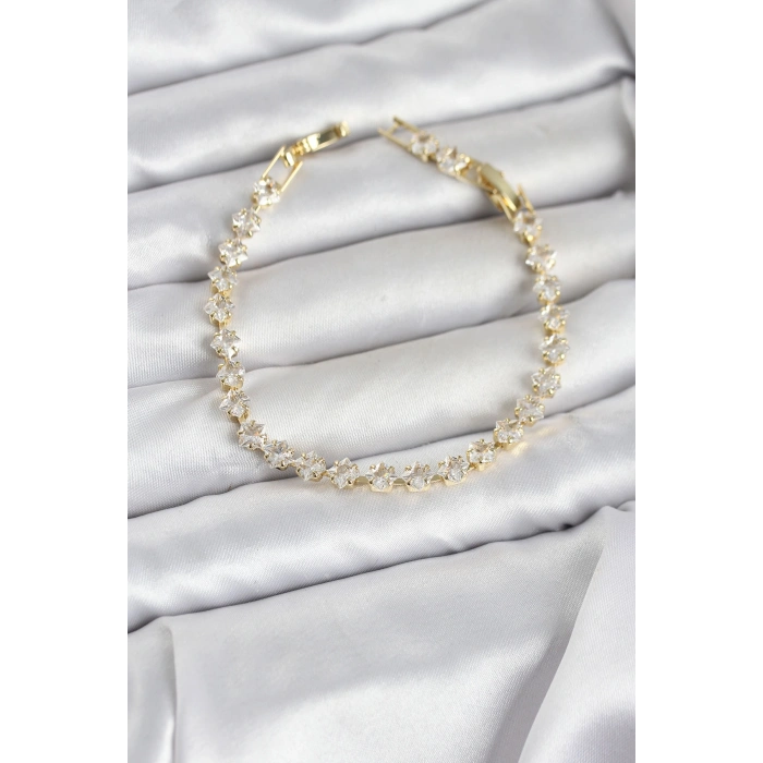 Kare Zirkon Taşlı Gold Renk Pirinç Su Yolu Kadın Bileklik