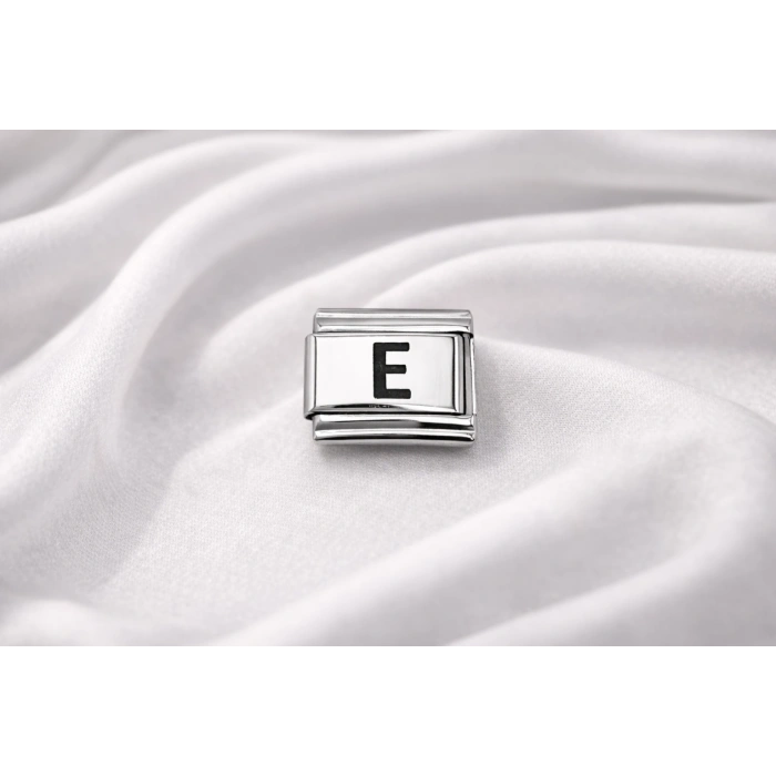 Nomination Uyumlu E Harfi Charm – Çelik Harfli Bileklik Aksesuarı ,Kişiye Özel Modüler Takı