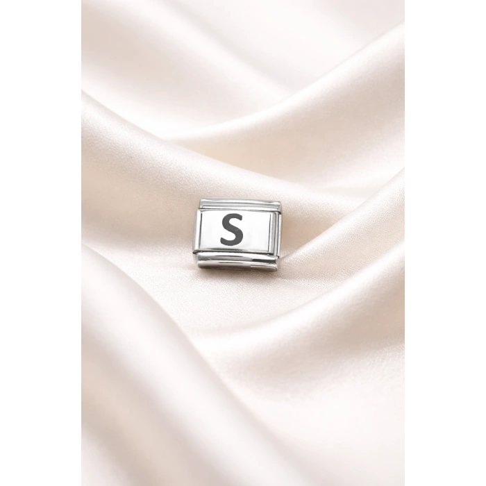 Nomination Uyumlu S Harfli Charm – Paslanmaz Çelik, Kişiye Özel Harfli Bileklik Aksesuarı