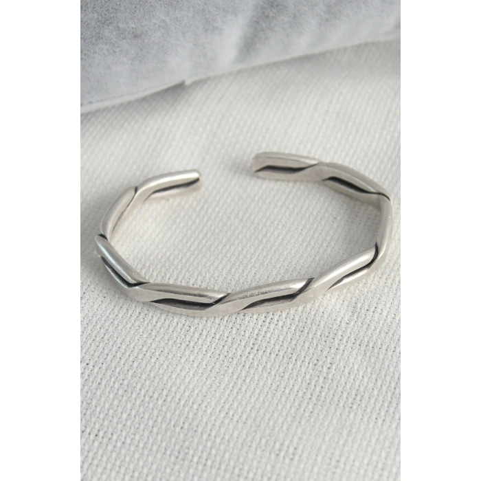 Otantik Gümüş Renk Motif İşleme Plaka Erkek Bileklik