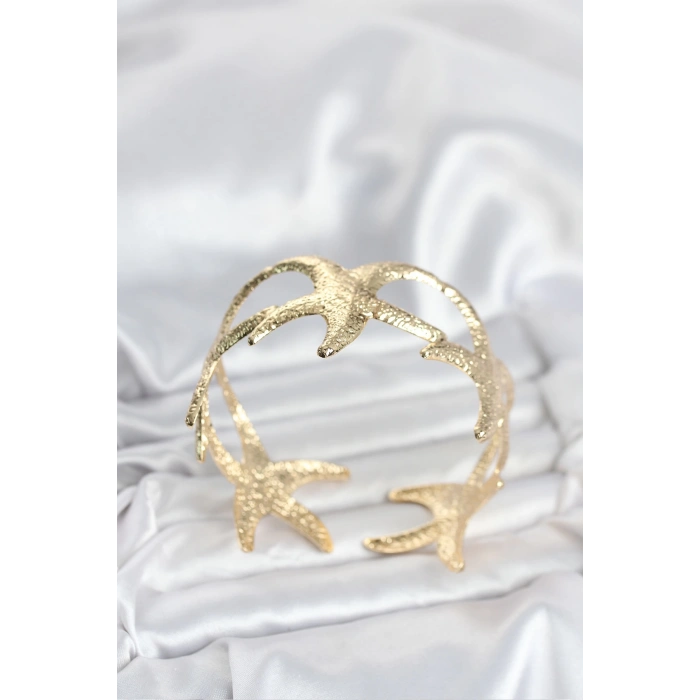 Pirinç Gold Renk Deniz Yıldızı Model Kadın Bileklik