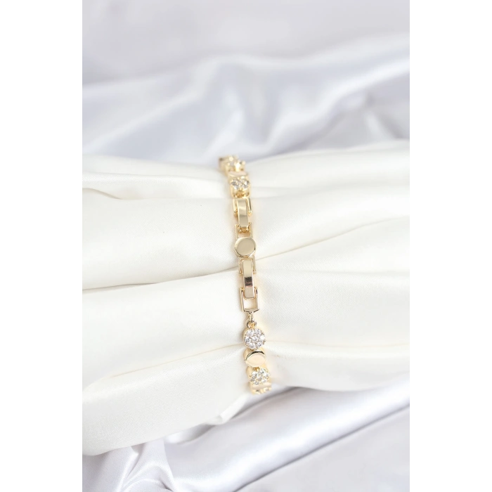 Pirinç Gold Renk Nokta Model Zirkon Taşlı Kadın Bileklik