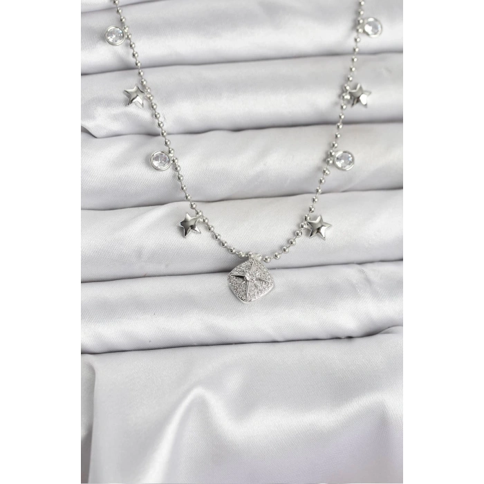 Pirinç Gümüş Renk Zirkon Taşlı Kutup Yıldızı Model Kadın Kolye