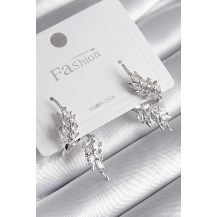 Pirinç Gümüş Renk Zirkon Taşlı Yaprak Model Kadın Küpe