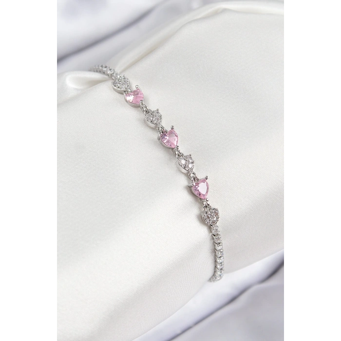 Pirinç Zirkon Taşlı Pembe Kalp Model Gümüş Renk Kadın Bileklik