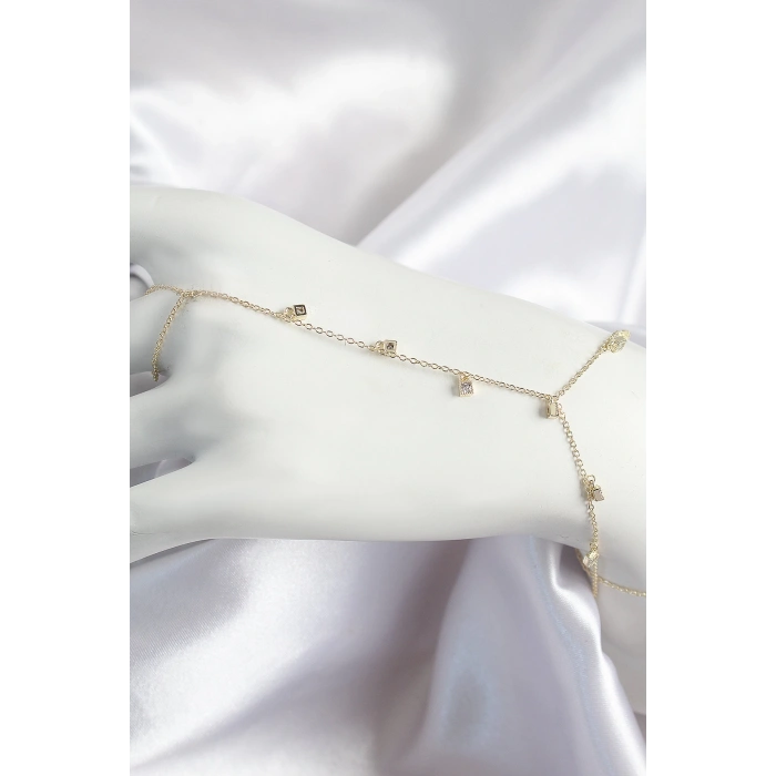 Pirinç Zirkon Taşlı Sallantılı Model Gold Renk Kadın Şahmeran