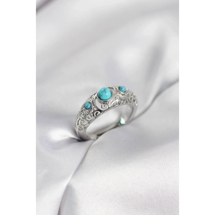 Vintage Model Mavi Taşlı Gümüş Renk Kadın Yüzük