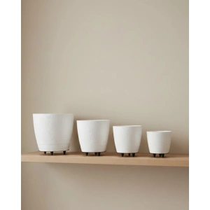 4’lü 3D Beyaz Dekoratif Vazo Seti Modern Ayaklı Şık Saksı Takımı