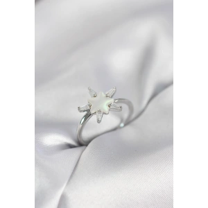 Gümüş Renk Yıldız Model Sedefli Zirkon Taşlı Kadın Yüzük